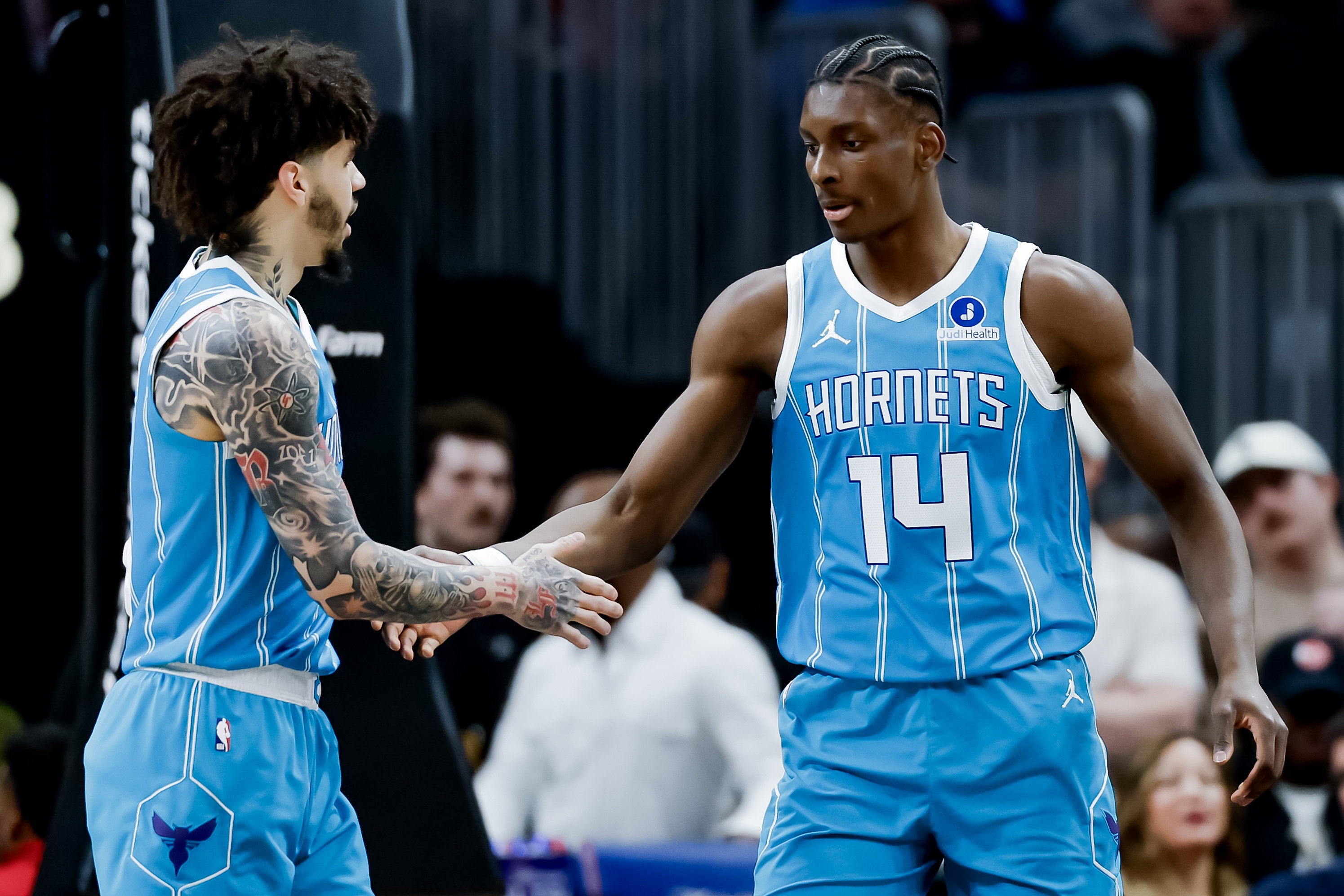 世界杯客户端安装说明-NBA彩经：黄蜂击退尼克斯 活塞主场不敌鹈鹕 魔术主场轻取国王